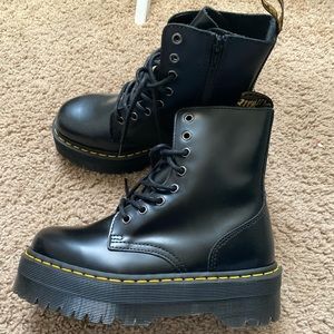 Dr Marten Jadon boots